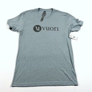 Vuori Shirt Mens Medium Blue V1 Wordmark Logo Tee T-Shirt Soft Gym V901 NWT
